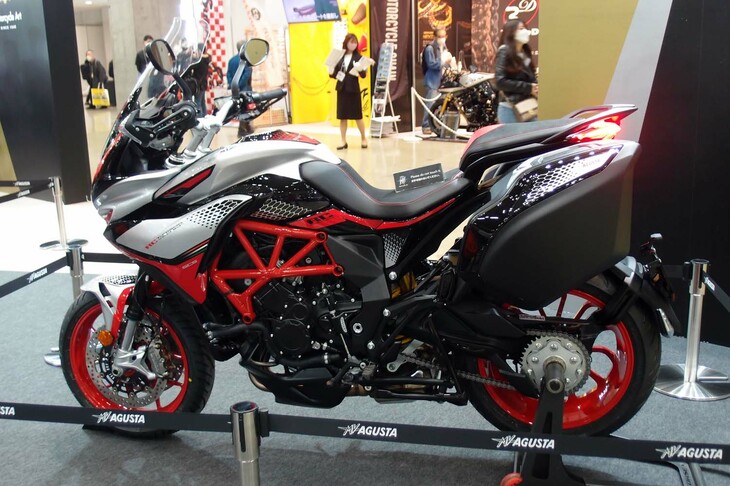 MVアグスタ・ツーリズモベローチェRC SCS