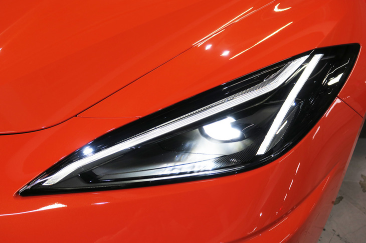 シボレー・コルベット  コンバーチブル 日本仕様プロトタイプ（ヘッドランプ）