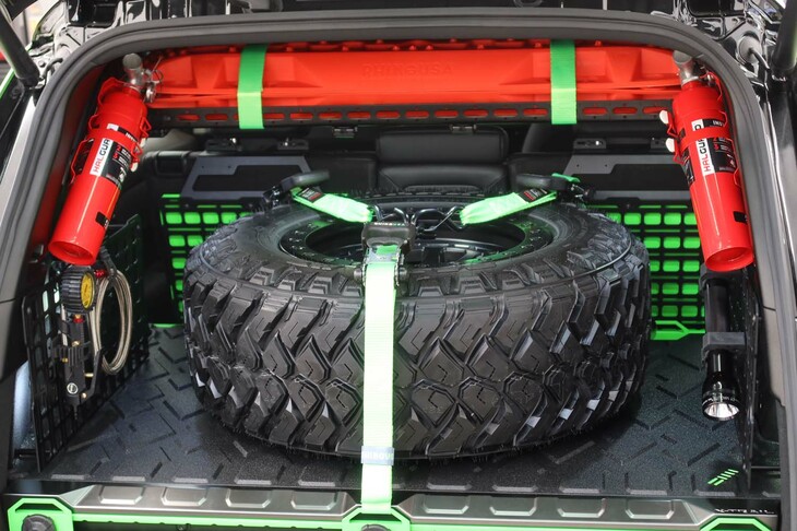 日産エクストレイル クローラー コンセプト（ラゲッジルーム）