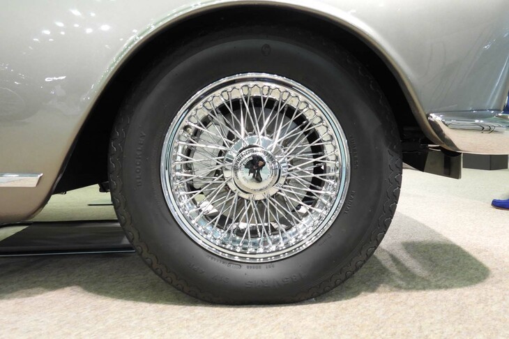 アルヴィス3リッター グラバー スーパーカブリオレ（コンティニュエーションモデル 2024年）