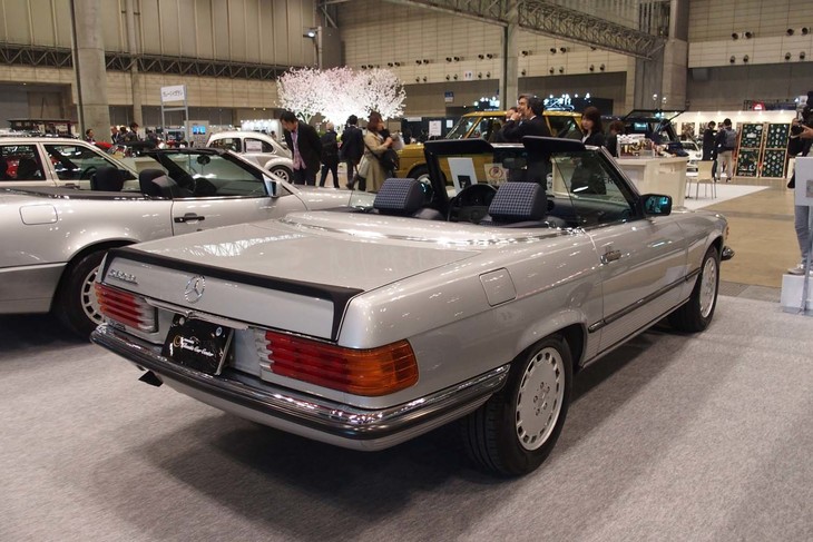 メルセデス・ベンツ560SL（1989年）／ヤナセ クラシックカー センター