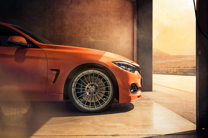 フェリックグレーの20インチ鍛造アルピナクラシックホイール。