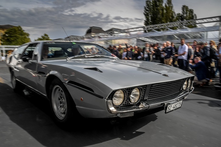 コンクールデレガンスで往年の「エスパーダ」がクローズアップされていた理由は？ もしかして、近々4シータークーペの復活が予定されている？