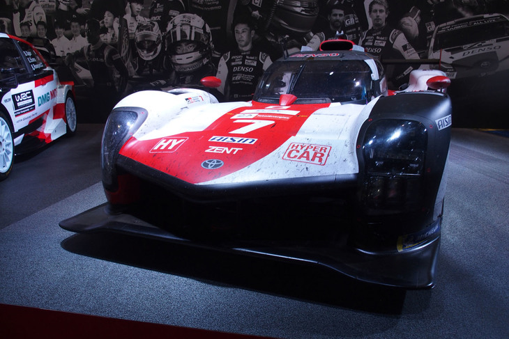 FIA世界耐久選手権ルマン24時間レースの2021年優勝車両「GR010 HYBRID」（7号車）。