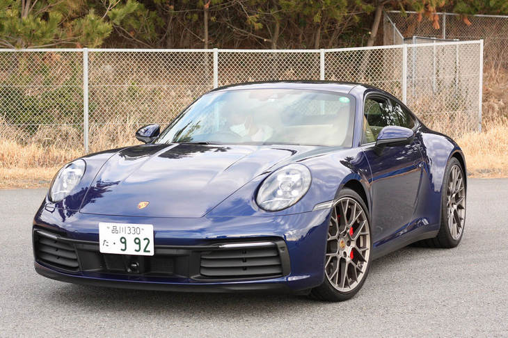 新型「ポルシェ911」（992型）の車両本体価格は1359万7222円～。写真の「カレラ4S」は1804万8148円～。