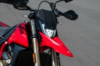 ドゥカティ・ハイパーモタード698モノ（6MT）の画像