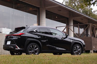 永福：「トヨタ車でハッチバックボディーで“垂れ尻”論争って……」
	ほった：「……なんだか、『カローラ スポーツ』の回（第9回・第10回参照）を思い出しますね」