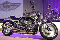 【Movie】ハーレーダビッドソンの2003年モデル発表（その1）の画像