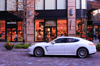 【テスト車のオプション内容】
PCCB＝141万8000円／PDCC＝76万7000円／赤外線反射＆遮音ガラス＝21万7000円／スポーツクロノパッケージ＝19万4000円／スポーツエグゾーストシステム＝46万円／20インチ“RSスパイダーデザイン”ホイール＆タイヤ＝50万5000円／カラークレスト＝ホイールセンターキャップ＝3万円／アダプティブスポーツシート49万3000円／ブラッシュアルミニウム・ドアエントリーガード＝7万6000円