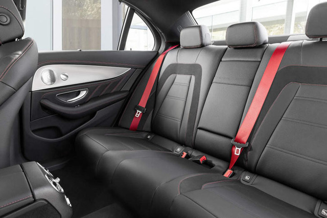 メルセデスAMG E43 4MATIC 内装・外装など16枚 【画像・写真】 - webCG