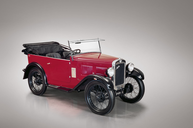 1931年の「オースチン・セブン 4シーターツアラー」。写真は、過去80年間イタリア国内にあり、2016年にモナコで開催されたRMサザビーズのオークションに登場した車両。