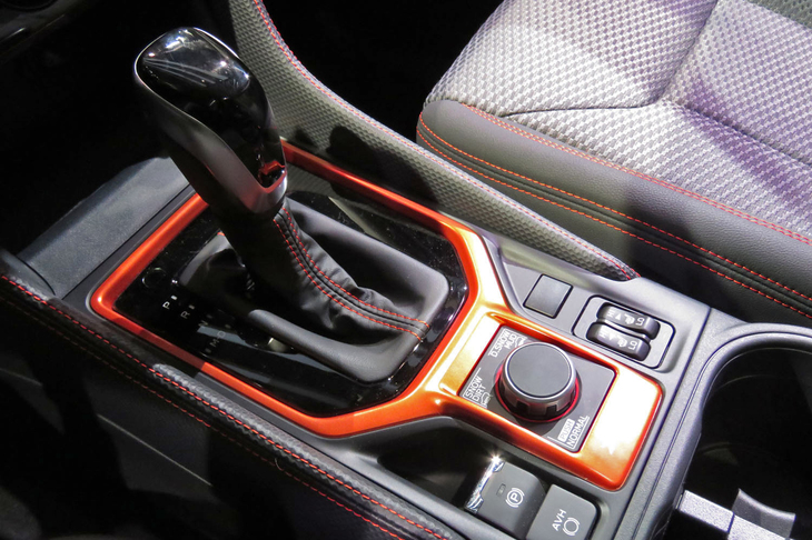 スバル・フォレスター スポーツ（センターコンソール）