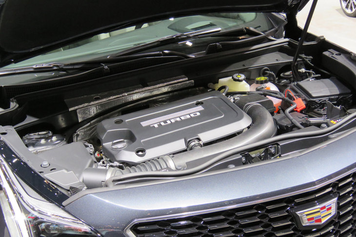 キャデラックXT4（エンジン）