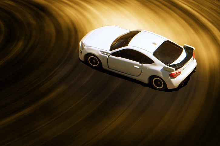 2012年の発売以降も、コンスタントに改良が続けられている「トヨタ86」。2016年のマイナーチェンジには、ニュルブルクリンク24時間レースで得た技術が取り入れられており、チーフエンジニアの多田哲哉氏いわく「ハンドルを握れば、その深化を誰もが実感できるクルマに仕上がっている」という。（写真＝荒川正幸）