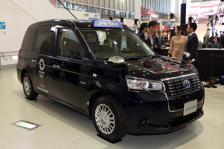 トヨタ・ジャパンタクシー（エクステリア）