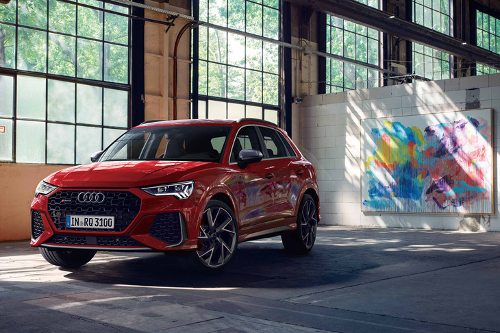 新型アウディRS Q3