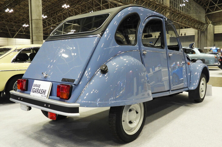 シトロエン2CV（1988年／ガレージイガラシ）