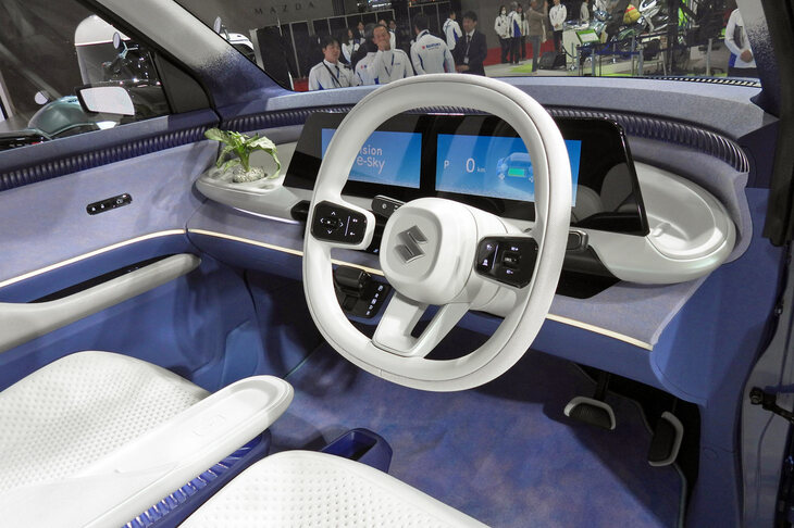 スズキVision e-Sky（ビジョンeスカイ）