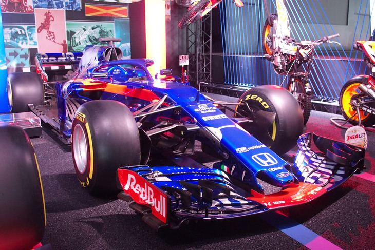 Scuderia Toro Rosso STR13