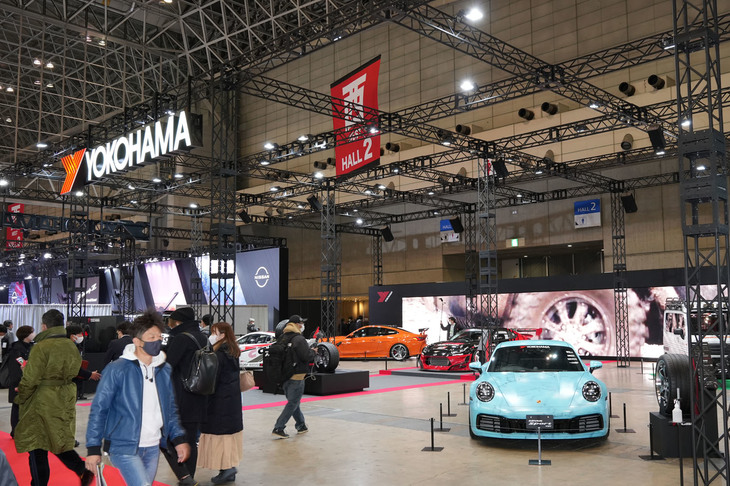 横浜ゴムブースの様子。