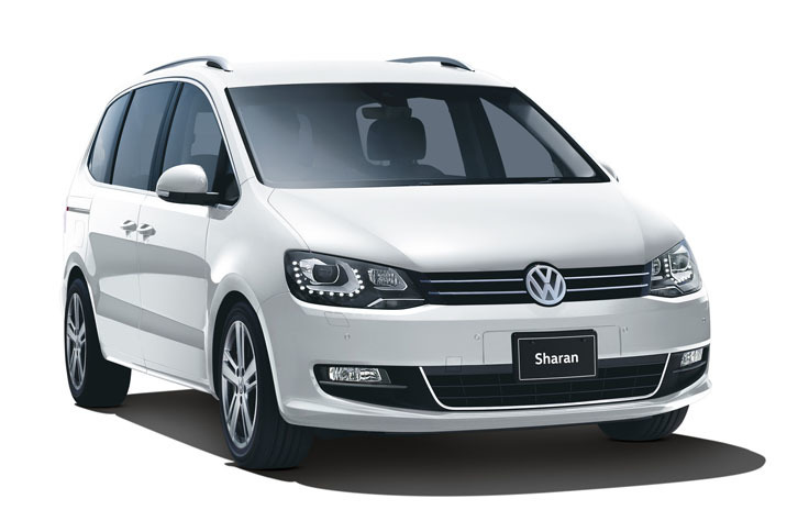 こちらは「ピュアホワイト」のボディーカラーをまとった「シャランTSIコンフォートライン テックエディション」。
	 