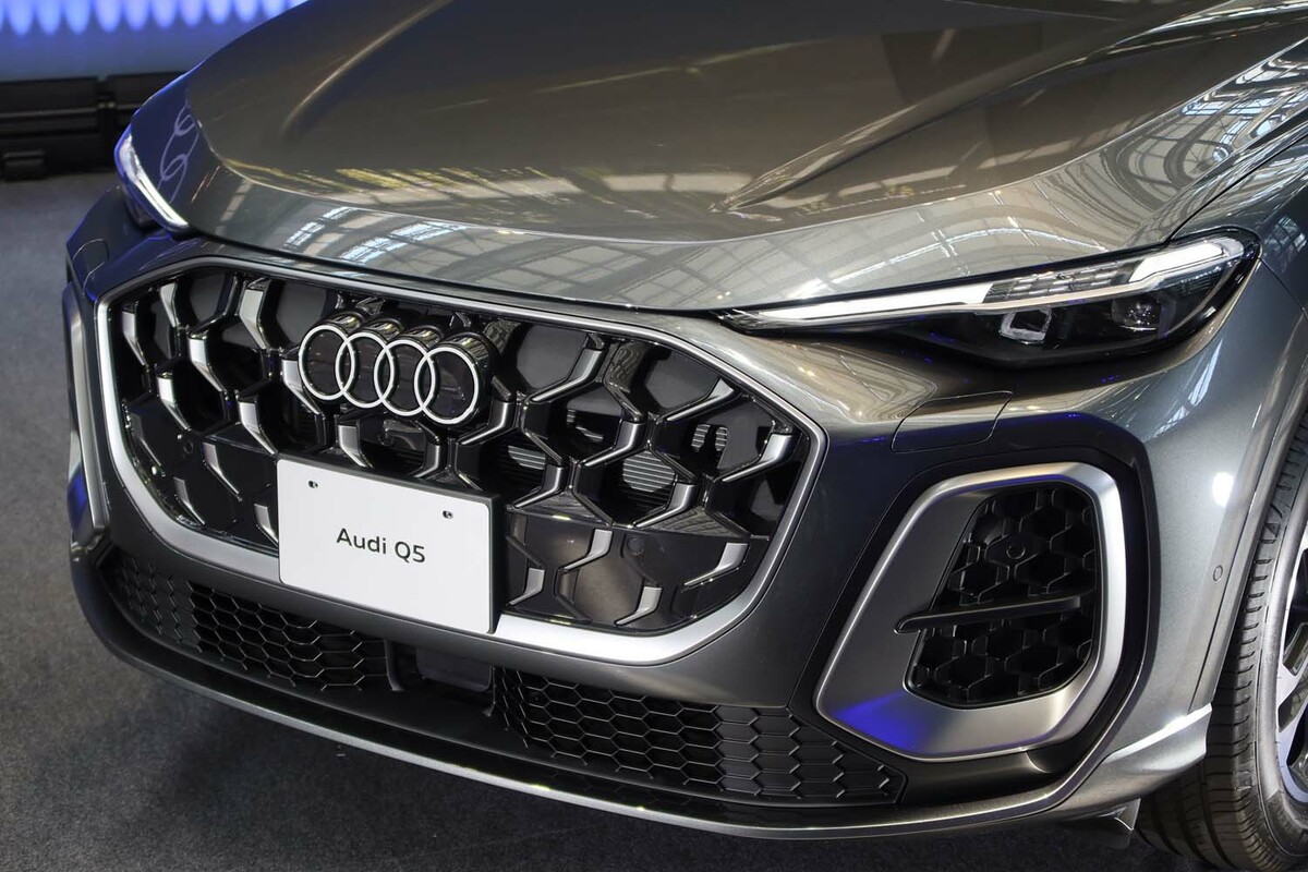 アウディが新型「Q5」「Q5スポーツバック」を発売 導入記念の限定