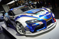 「トーヨー・プロクセスR888R」を履いた「トヨタ・スープラ」。