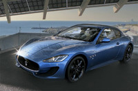 マセラティ・グラントゥーリズモ スポーツ