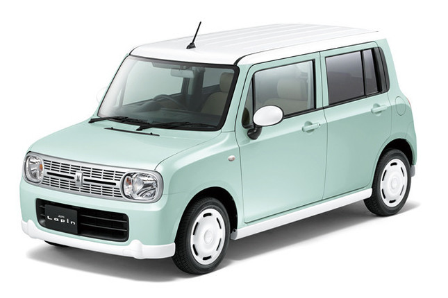 「アルトラパン リミテッド」ホワイトツートーンルーフ仕様車。