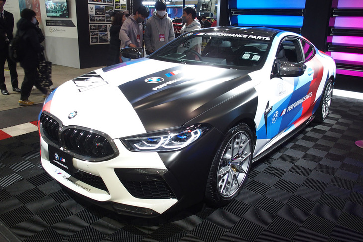 BMW M8コンペティション