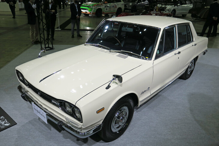 日産スカイライン2000GT（1970年 GC10型）