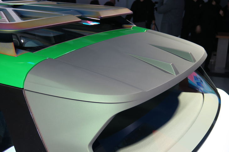 MINIコンセプト エースマン（テールゲートスポイラー）