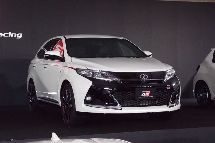 ハリアー エレガンス“GRスポーツ”