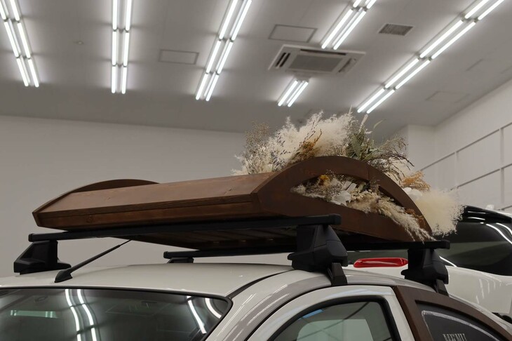 日産マーチ パティシエ コンセプト（ルーフラック＆ベースキャリア）