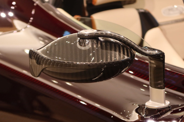 パガーニ・ウトピア ロードスター（サイドミラー）