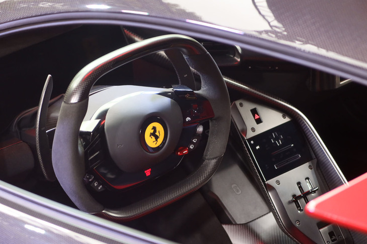 フェラーリF80（ステアリングホイール）