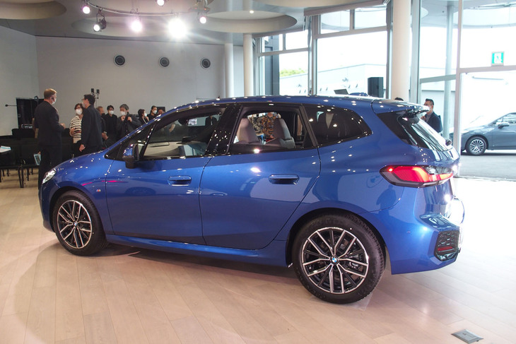 218dアクティブツアラーMスポーツ（エクステリア）