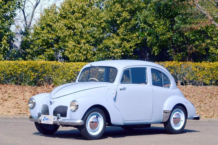 1947年に登場した「トヨペットSA型」。トヨタにとって戦後型乗用車の第1号だったが、わずかな台数が生産されるにとどまった。