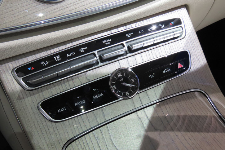 メルセデス・ベンツCLSクーペ（インテリア）