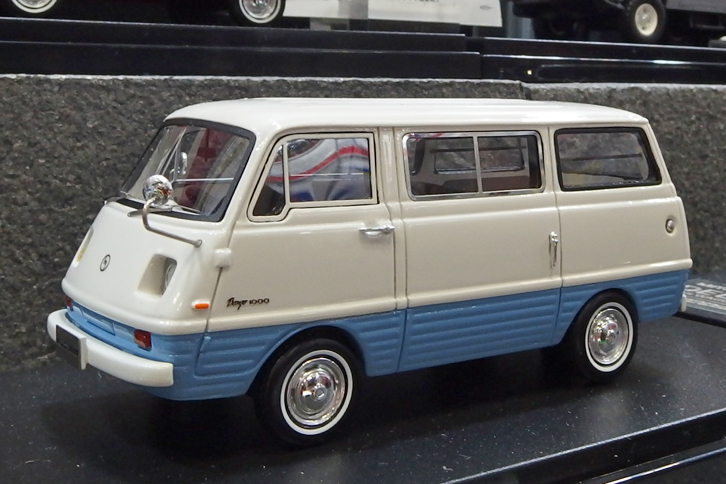ハイ・ストーリーの「マツダ・ボンゴ1000バン」。9800円で2017年10月発売予定。「なぜ初期型（800）ではなく、マイナーチェンジ後の1000をモデル化したのか？」との問いには、「取材した実車が1000だったから」とのこと。