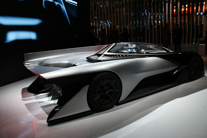 ロサンゼルスのエンジニアリング企業、ファラデイ・フューチャーによるEVコンセプトカー「FFZERO1」。デザインは、元BMWで「i3」および「i8コンセプト」を担当したリチャード・キム氏。