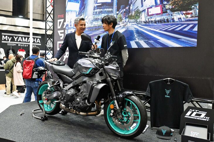 「東京モーターサイクルショー2024」のヤマハブースの様子。
