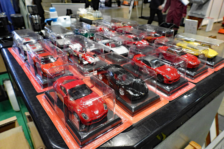 DUPROの出展ブースの様子。