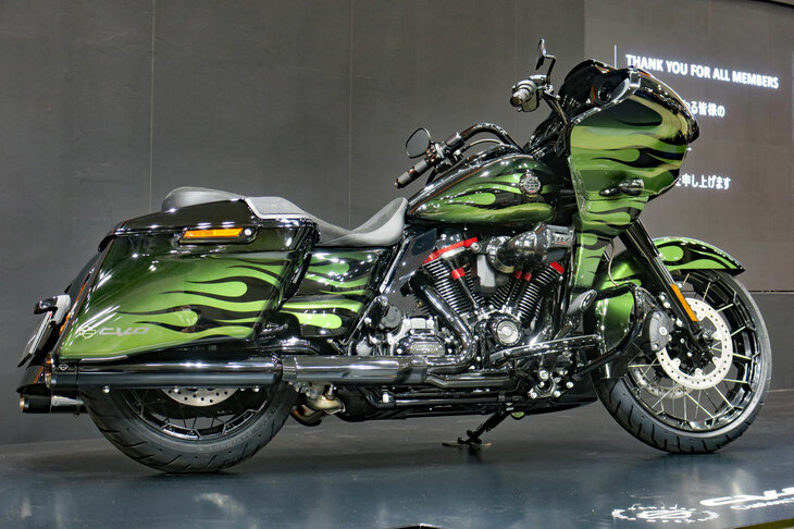 ハーレーダビッドソンCVOロードグライド