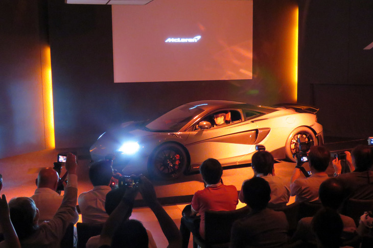 「マクラーレン600LT」は、2018年7月30日に日本で初公開された。