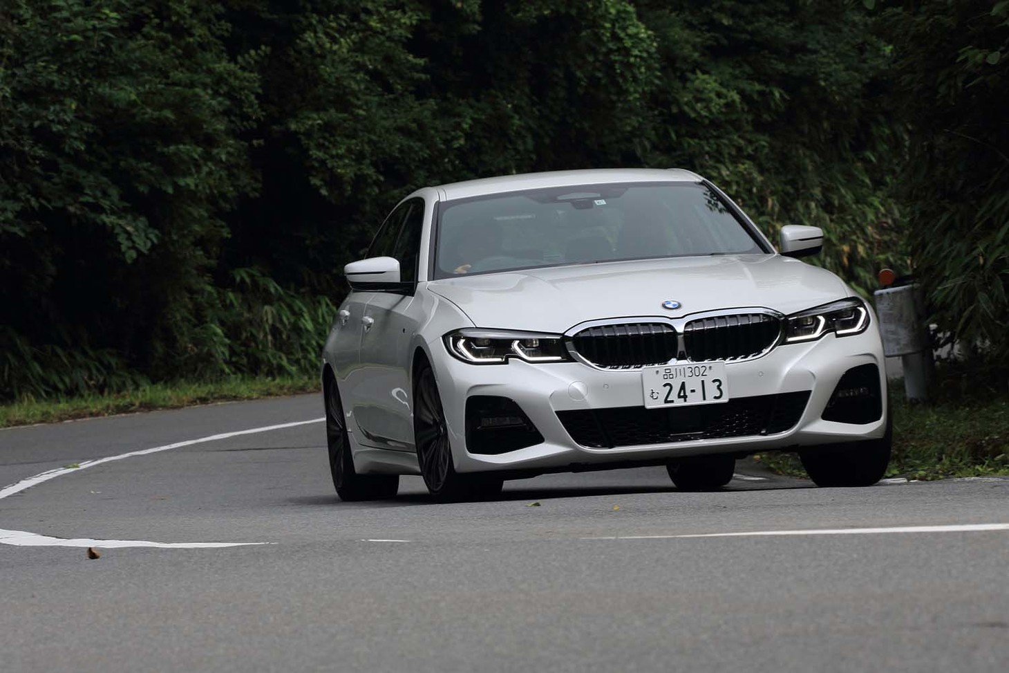 BMW 320d xDrive Mスポーツ（4WD/8AT）【試乗記】 BMWはディーゼルだ ...