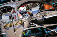 2012年に始まったオースティンでのアメリカGPでこれまで5勝を記録していたハミルトン（写真）。タイトル決定戦となった今年は予選から苦戦することに。チームメイトのバルテリ・ボッタスがポールを取った一方で、5番グリッドと後方からのスタート。レースでも1ストップ作戦でタイヤをいたわってのロングランを強いられ、ボッタスに優勝を奪われたが2位の座は守った。（Photo=Mercedes）