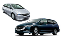 2003年に登場した3代目（左上）と、2008年に登場した4代目「オデッセイ」（右下）。ともにFF車では1550mm以下という、機械式立体駐車場にも収まる低い車高が特徴だった。