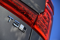 今回は、2リッターターボエンジンを搭載する「T5」モデルの、最上級グレード「インスクリプション」に試乗した。