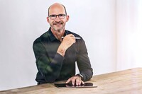 フォルクスワーゲン グループのデザイン部門責任者を務めるクラウス・ジシオラ。